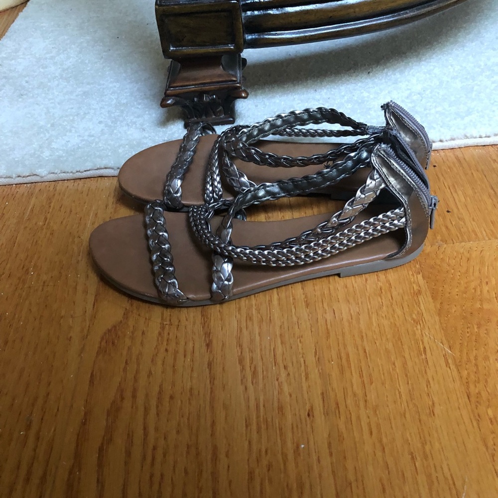 Sandals - Picture 2 of 2